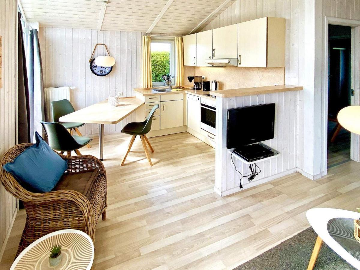 Two-Bedroom Holiday Home In Groemitz 7 Grömitz Exterior foto
